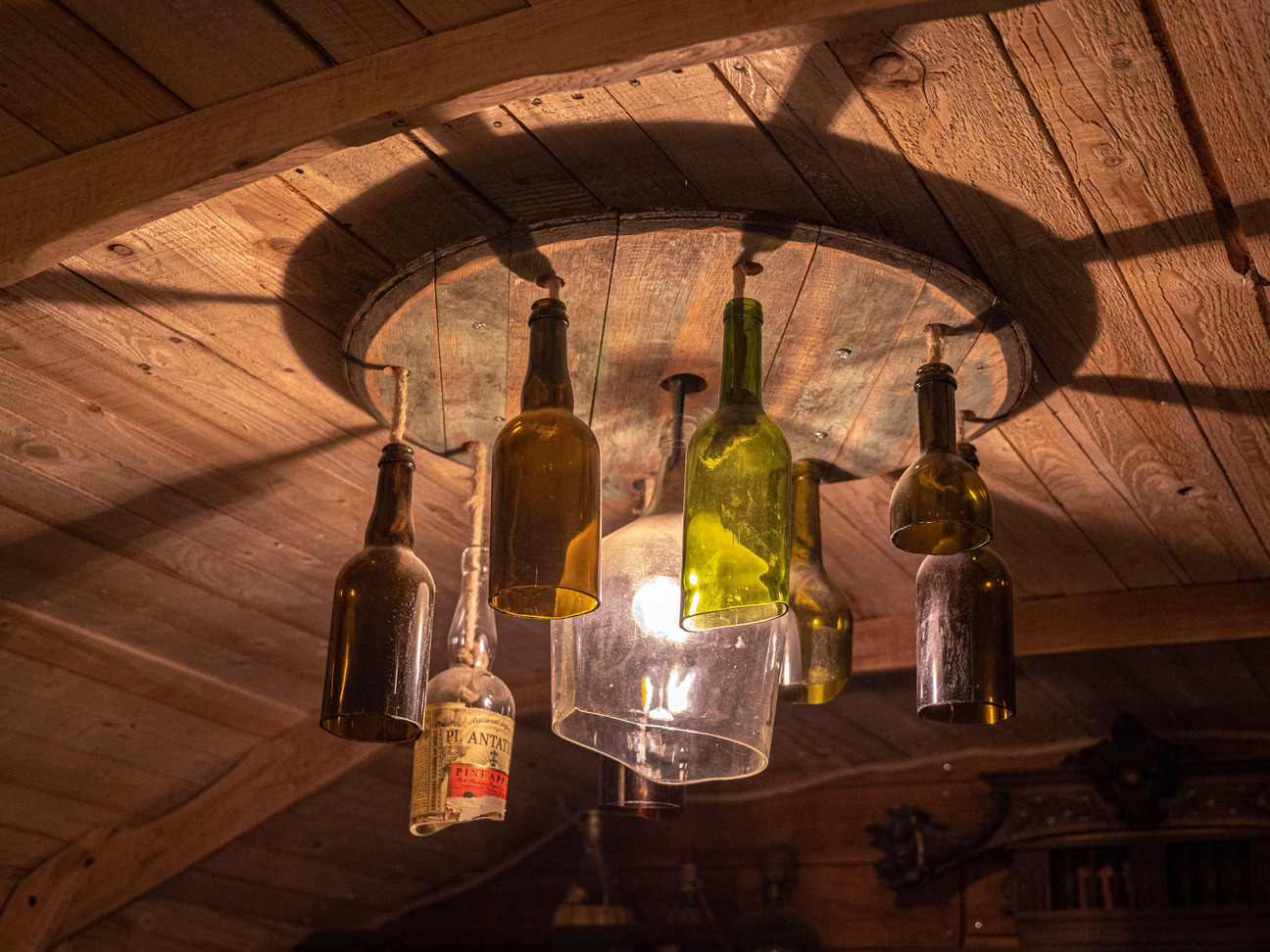 Luminaire décoratif en bouteille recyclée