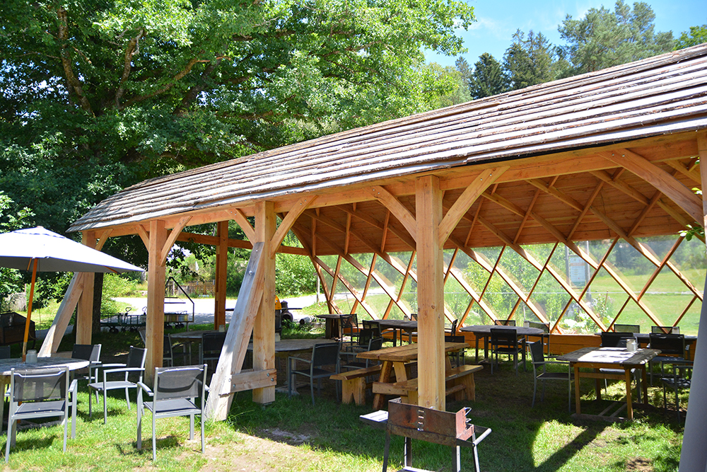 Camping espace polyvalent